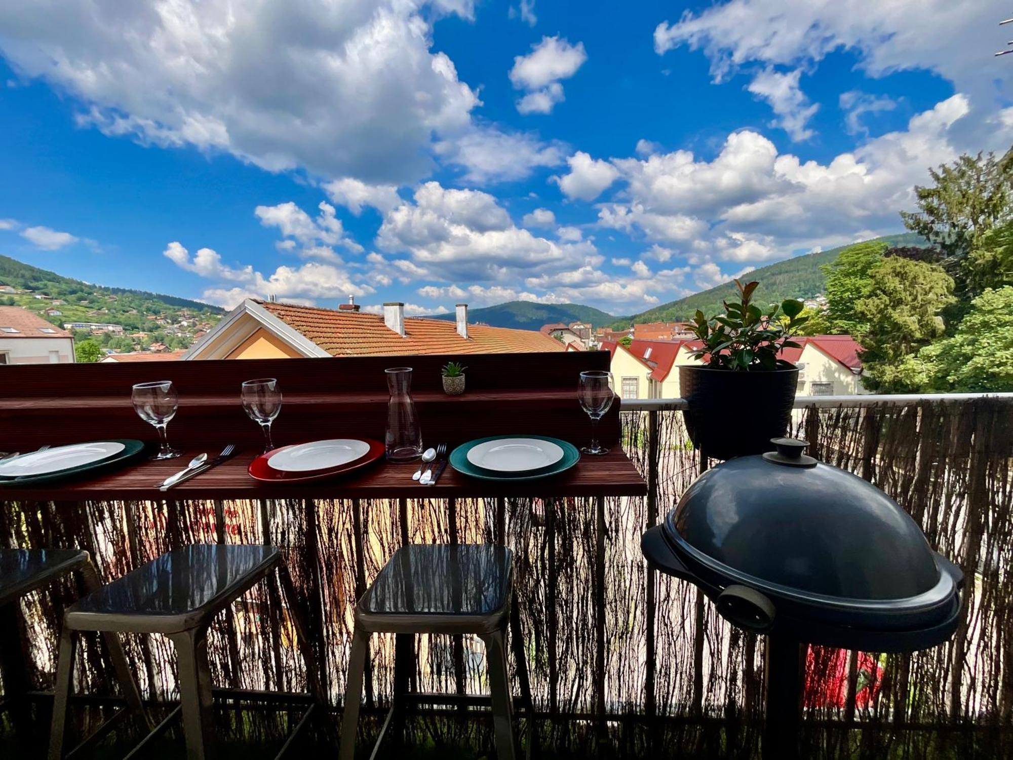 Epicea, Bel Appartement Avec Balcon Au Centre Ville Gérardmer Exterior foto